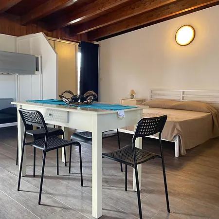 La Holiday home *